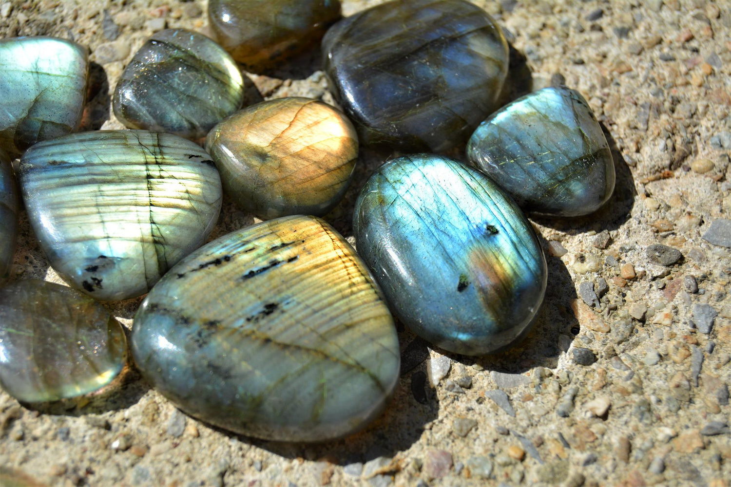 Les vertus de la labradorite
